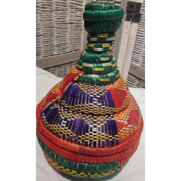 Woven wicker basket jar with lid multicolored art basket storage - Picture 3 of 10